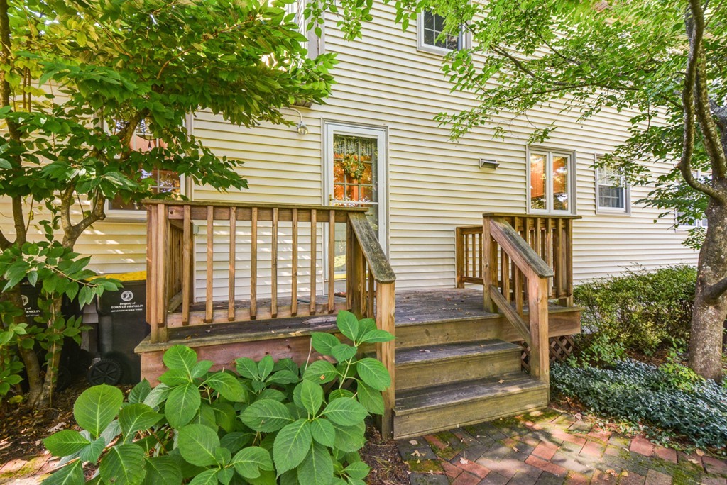 16 Colt Road Franklin, MA 02038 - Photo 27 of 30 Gallery Image 27