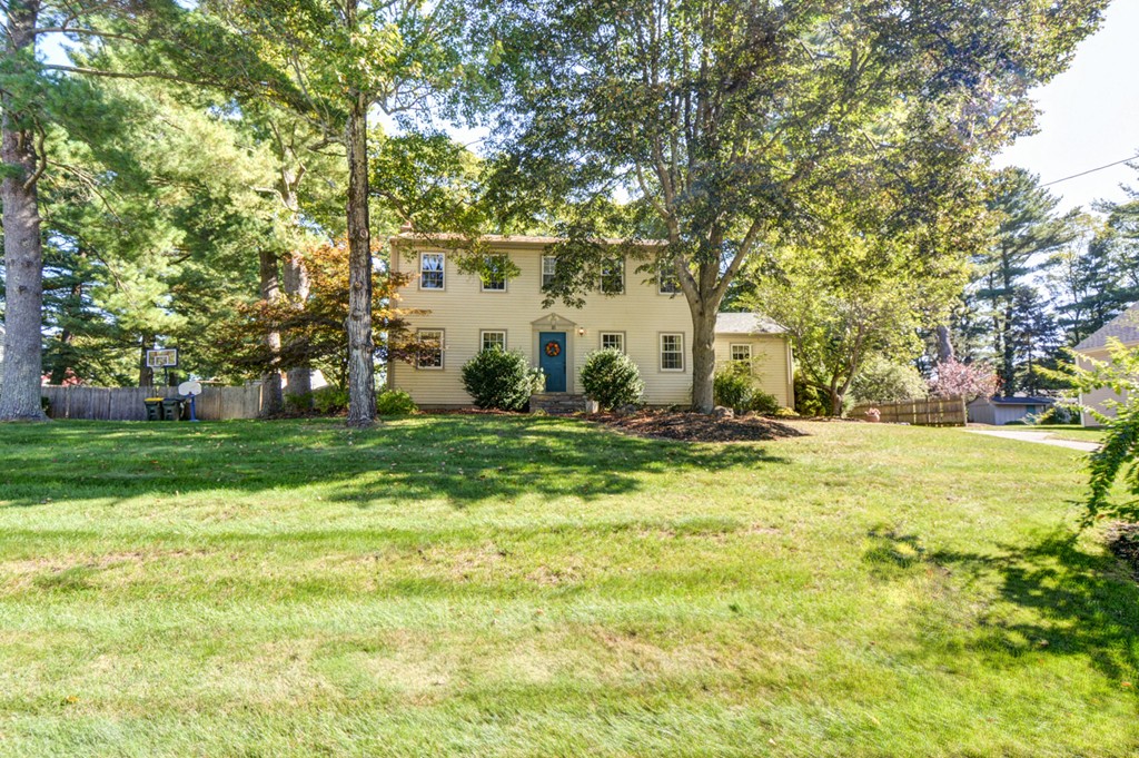16 Colt Road Franklin, MA 02038 - Photo 3 of 30 Gallery Image 3