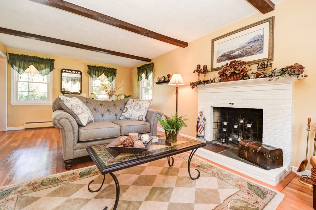 16 Colt Road Franklin, MA 02038 - Photo 7 of 30 Gallery Image 7