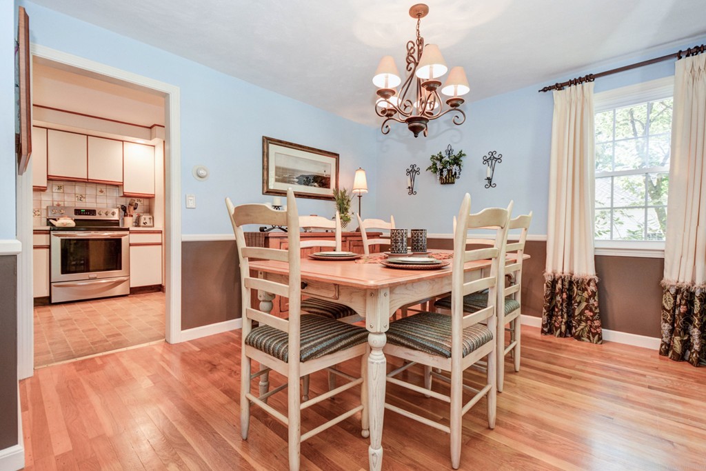 16 Colt Road Franklin, MA 02038 - Photo 8 of 30 Gallery Image 8
