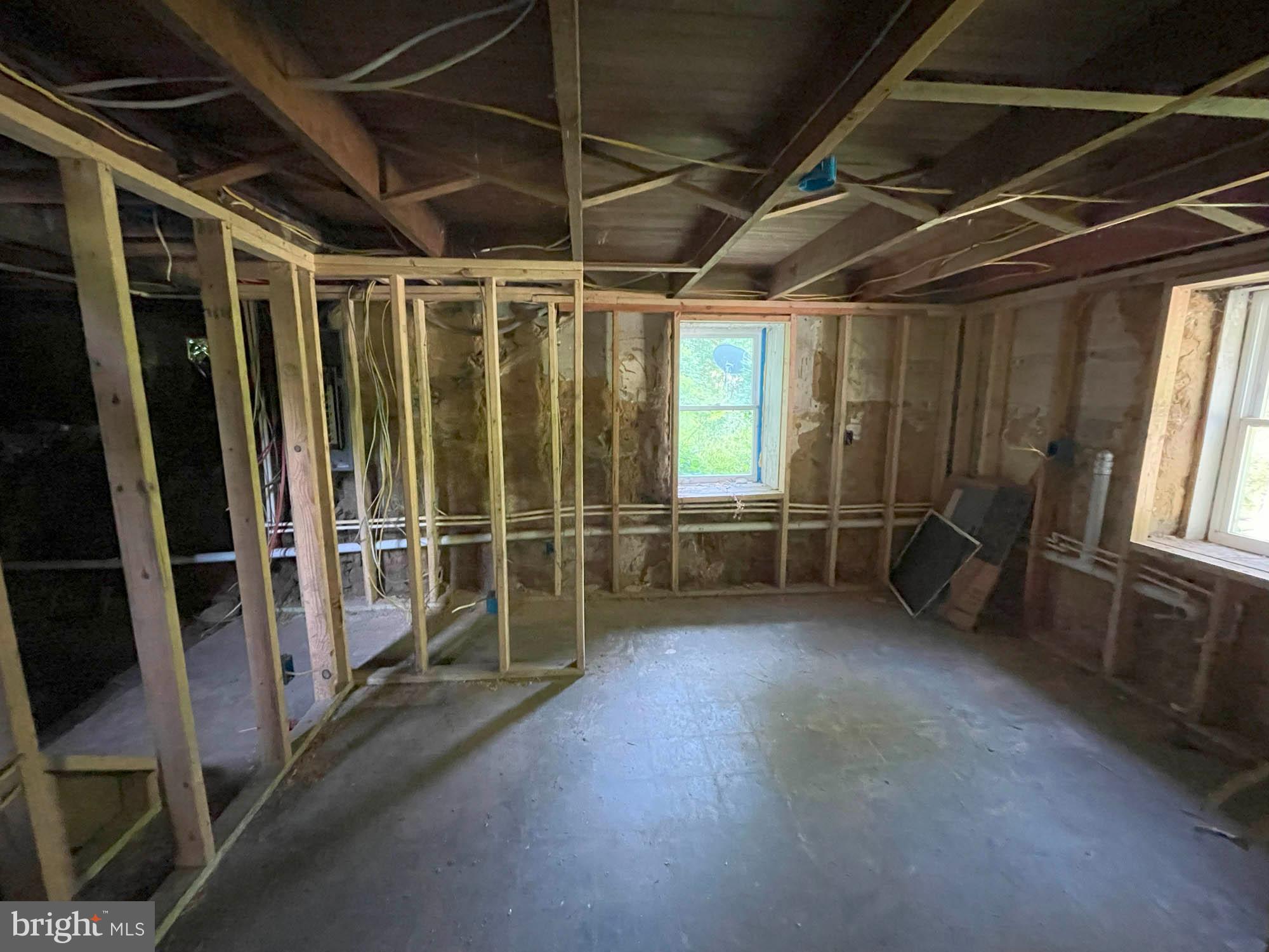 521 Dutrow Road Westminster, MD 21157 - Photo 6 of 17