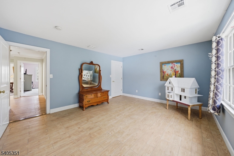 20 Sleepy Hollow Road Denville, NJ 07834 - Photo 35 of 49