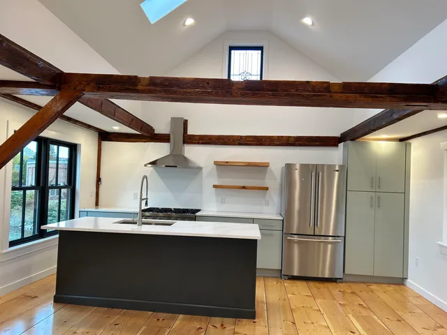 $950,000 | 10 String Bridge, Exeter, NH 03833