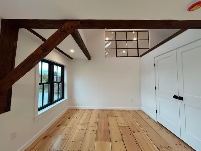 $950,000 | 10 String Bridge, Exeter, NH 03833