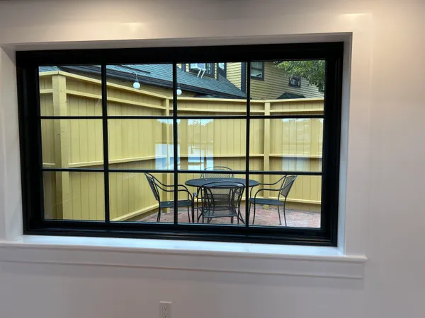 $950,000 | 10 String Bridge, Exeter, NH 03833