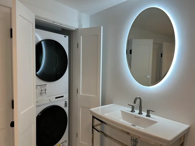 $950,000 | 10 String Bridge, Exeter, NH 03833