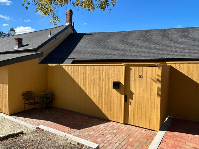 $950,000 | 10 String Bridge, Exeter, NH 03833