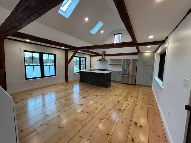 $950,000 | 10 String Bridge, Exeter, NH 03833