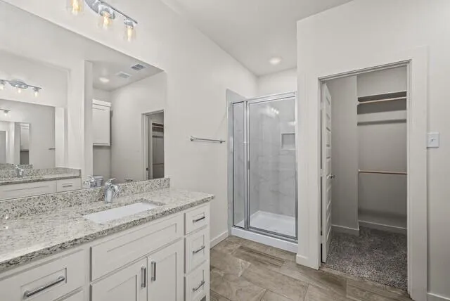 $1,595 | 1111 North 7th Street, Wolfforth, TX 79382