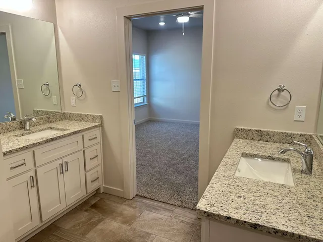 $1,595 | 1111 North 7th Street, Wolfforth, TX 79382