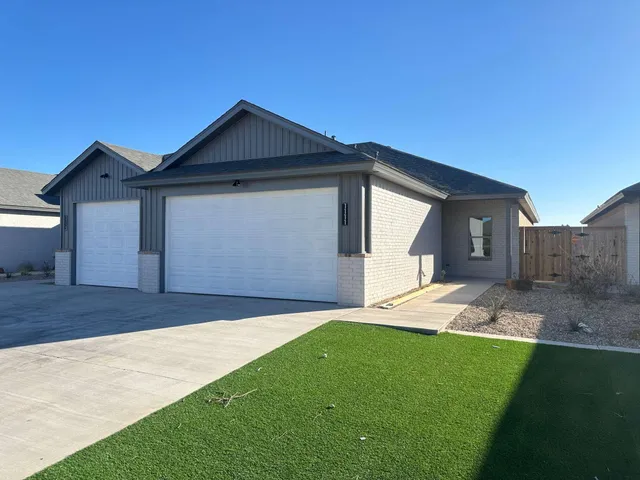 $1,595 | 1111 North 7th Street, Wolfforth, TX 79382