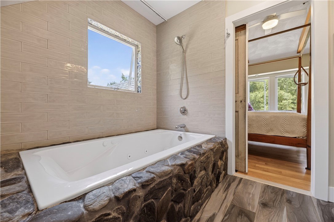 216 Plain Road West Greenwich, RI 02817 - Photo 34 of 43