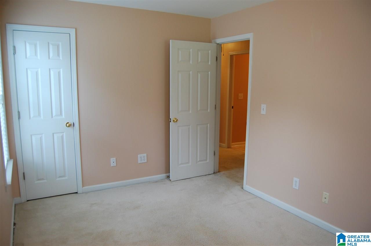 108 King Valley Street Pelham, AL 35124 - Photo 10 of 16