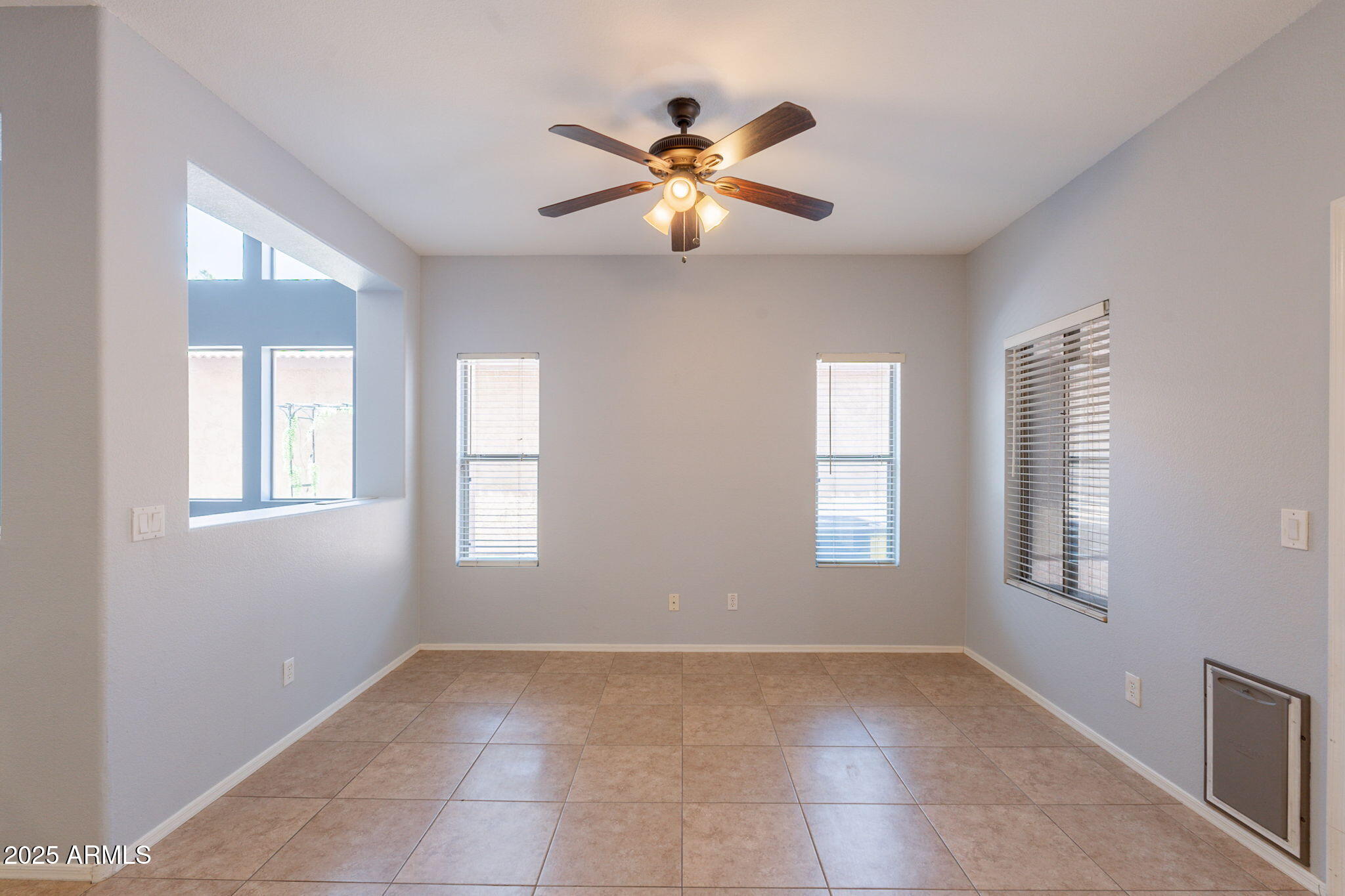 931 South Racine Lane Gilbert, AZ 85296 - Photo 26 of 62 26-web-or-mls-Racine-41