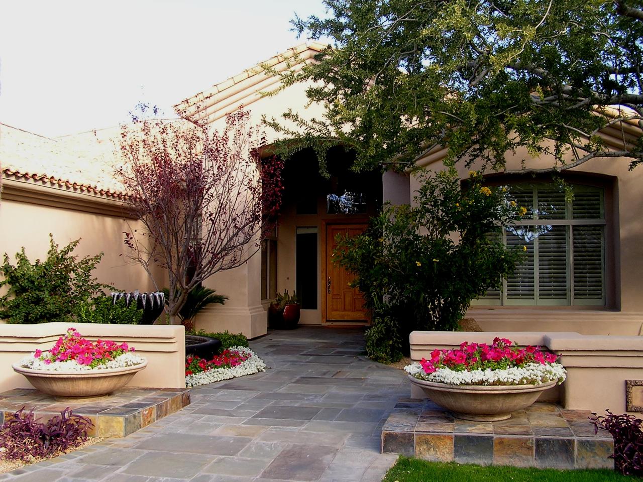 1456 East Colt Road Tempe, AZ 85284 - Photo 2 of 24 Outside Entry
