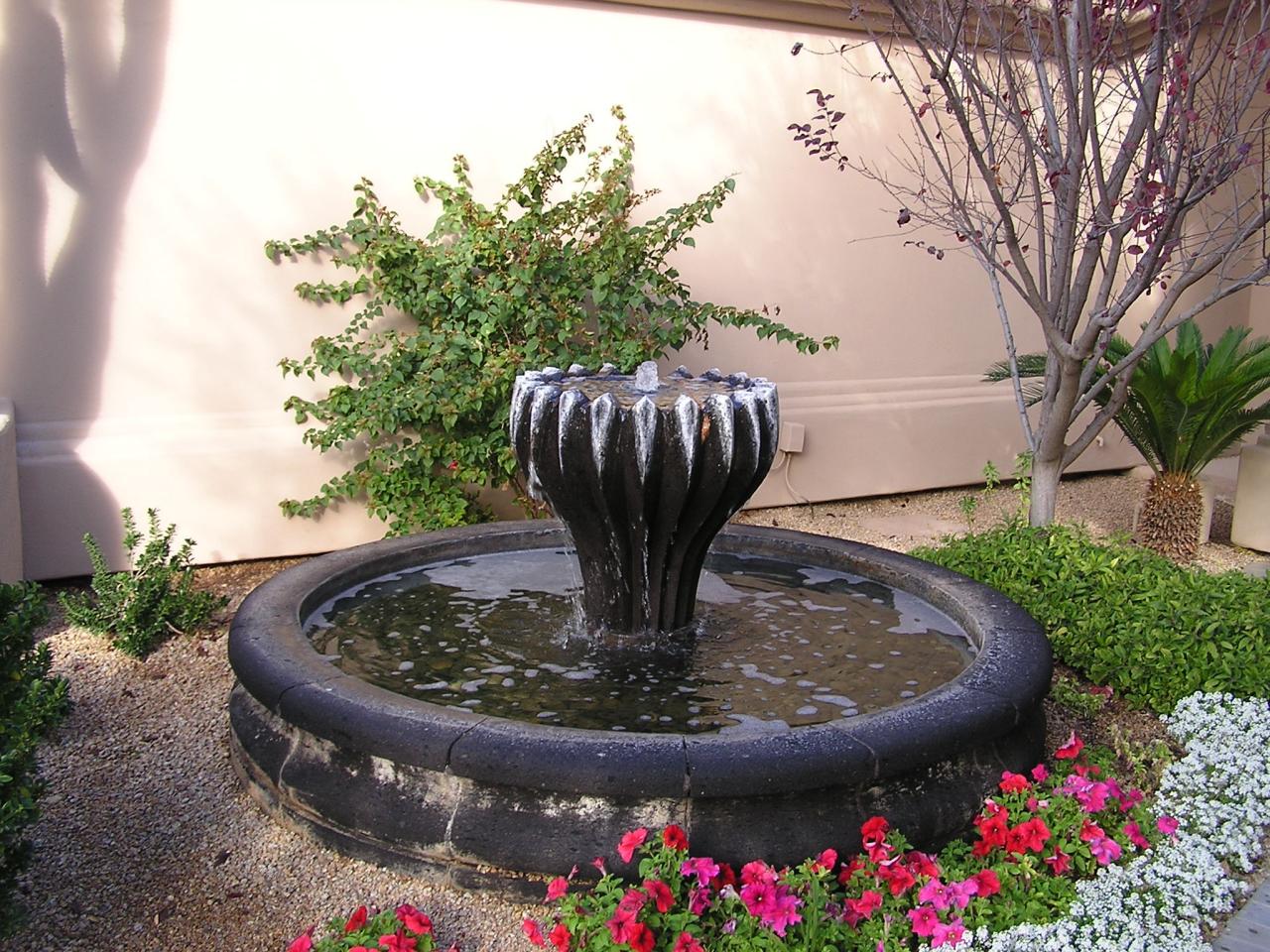 1456 East Colt Road Tempe, AZ 85284 - Photo 3 of 24 Fountain