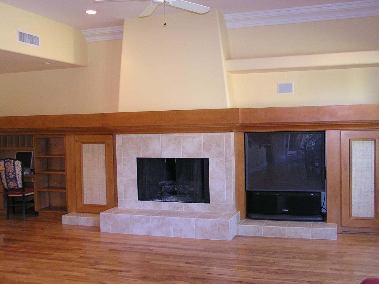 1456 East Colt Road Tempe, AZ 85284 - Photo 9 of 24 Family room 2
