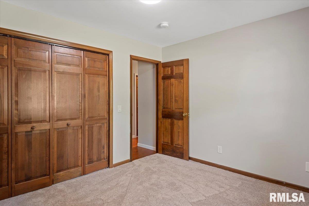 1060 Lenhart Road Springfield, IL 62711 - Photo 27 of 42 Gallery Image 27
