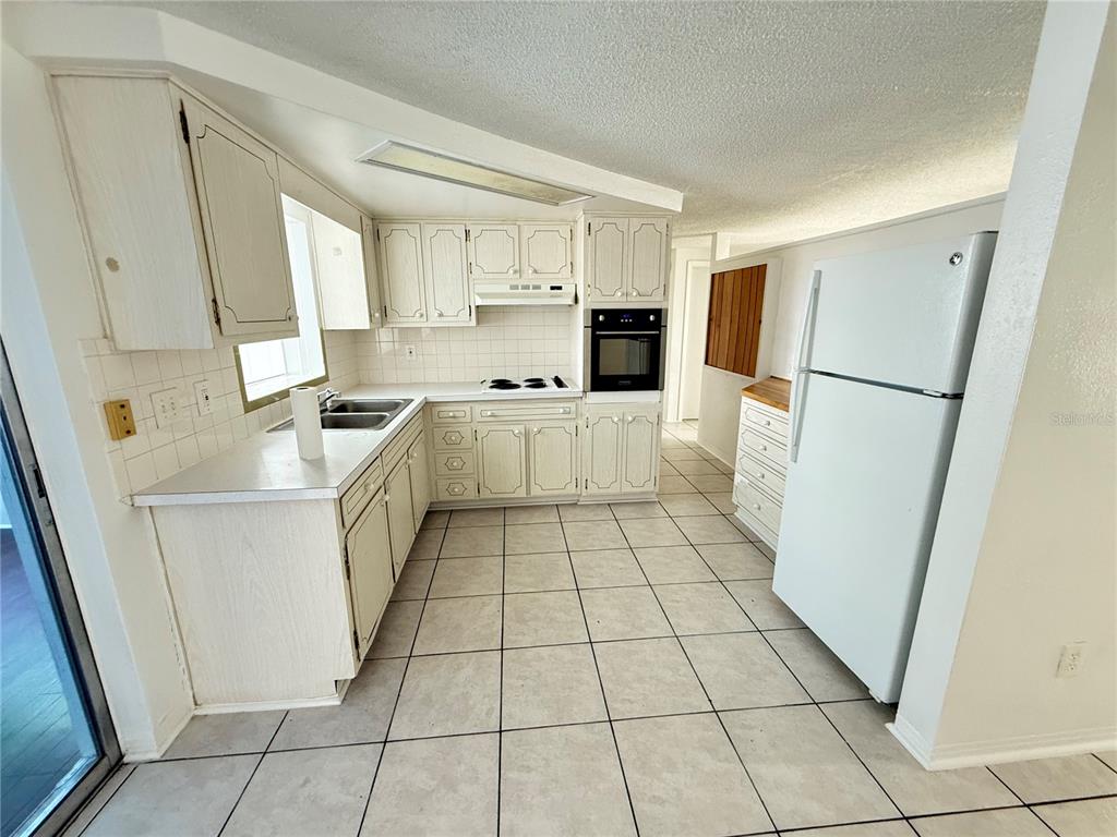 4233 Darlington Road Holiday, FL 34691 - Photo 47 of 57