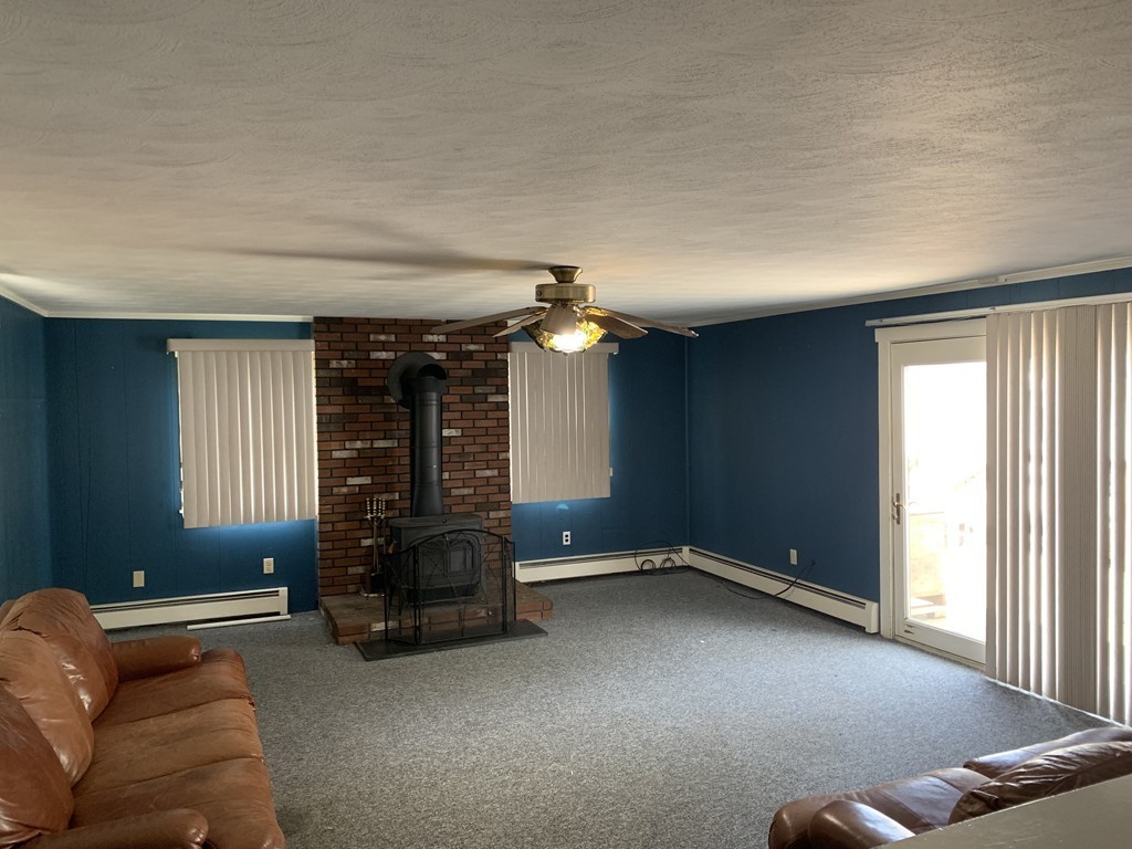 120-122 Hampden Street Springfield, MA 01151 - Photo 6 of 15