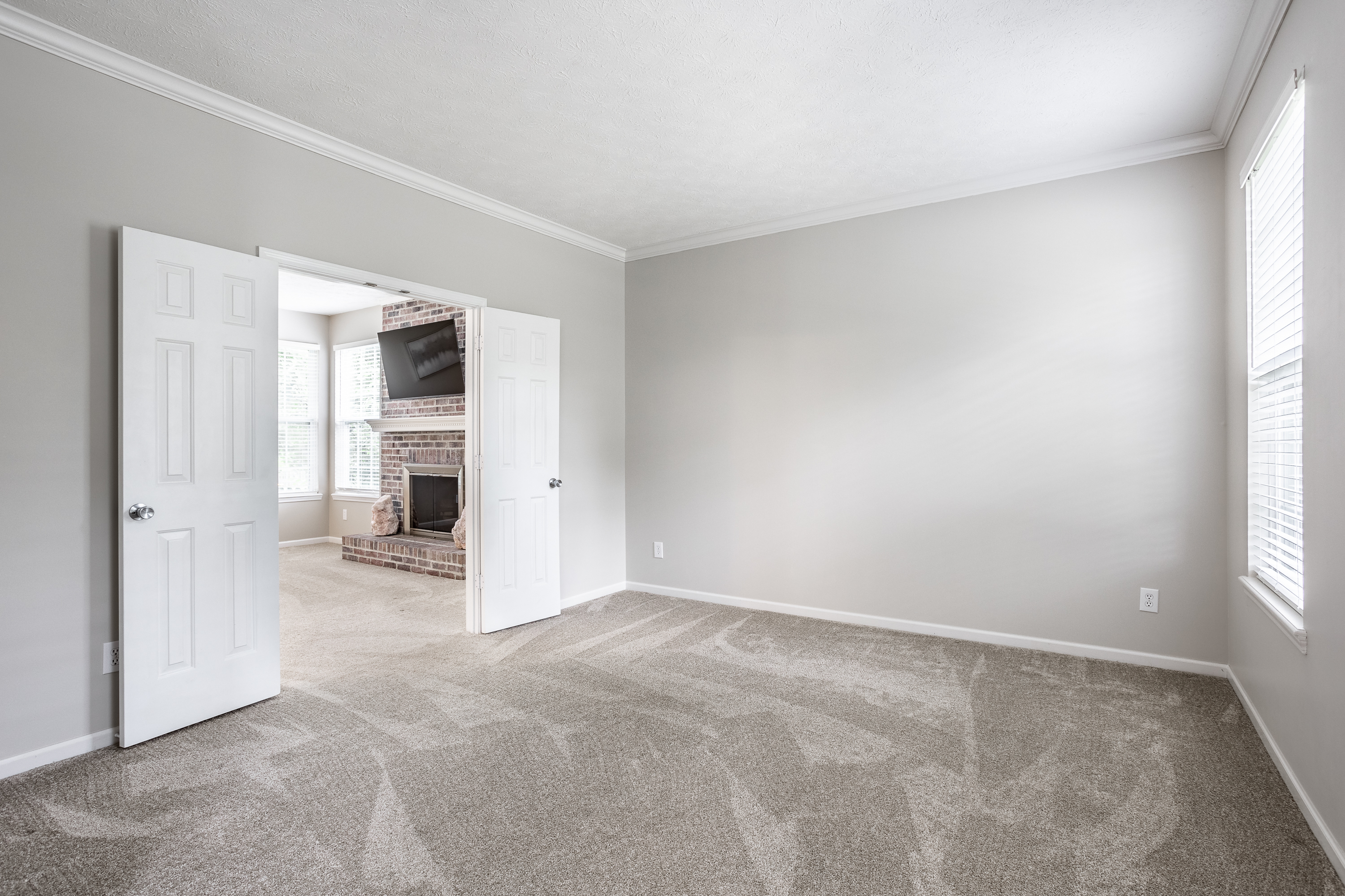 8328 Carloway Road Indianapolis, IN 46236 - Photo 8 of 29 Gallery Image 8