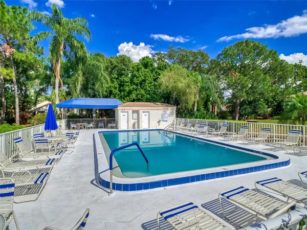 $2,900 | 5204 Wedgewood Lane, Unit 77, Sarasota, FL 34235