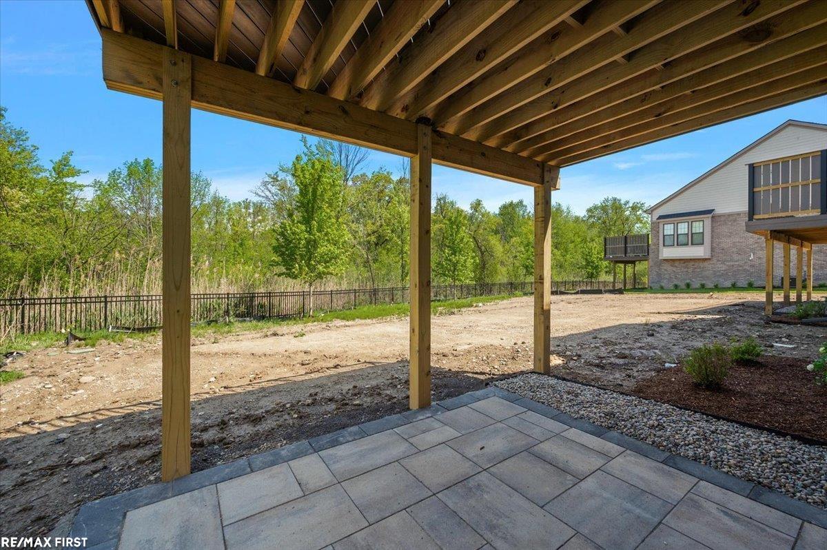 3064 Claret Lane Rochester, MI 48309 - Photo 11 of 76