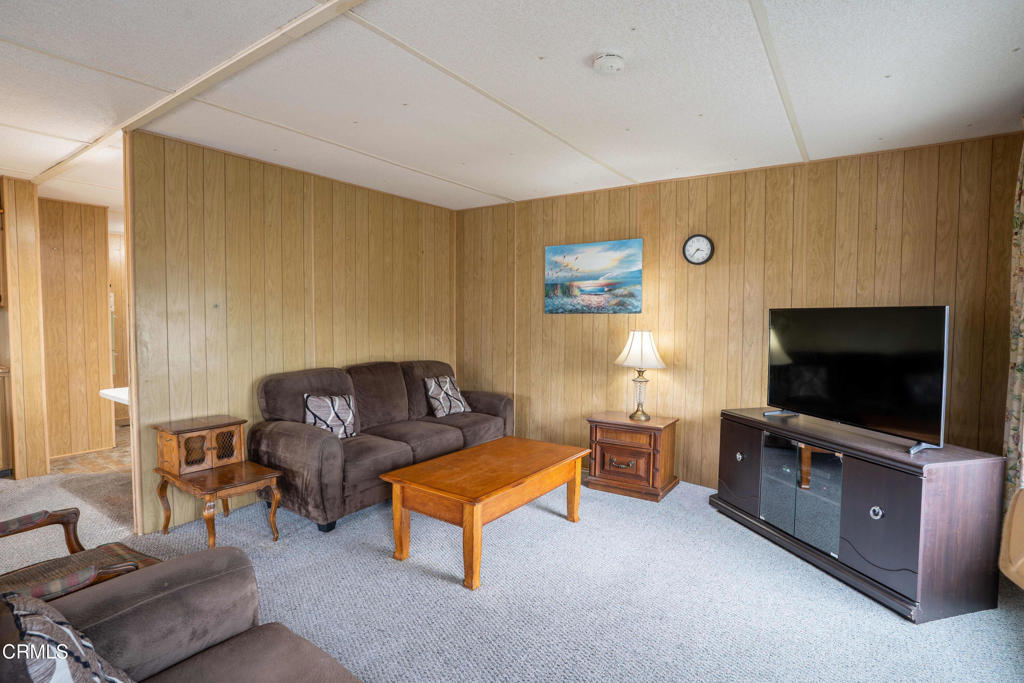 1500 Richmond Road, Unit 15 Santa Paula, CA 93060 - Photo 10 of 21 1500RichmondRd#15,SantaPaula-10