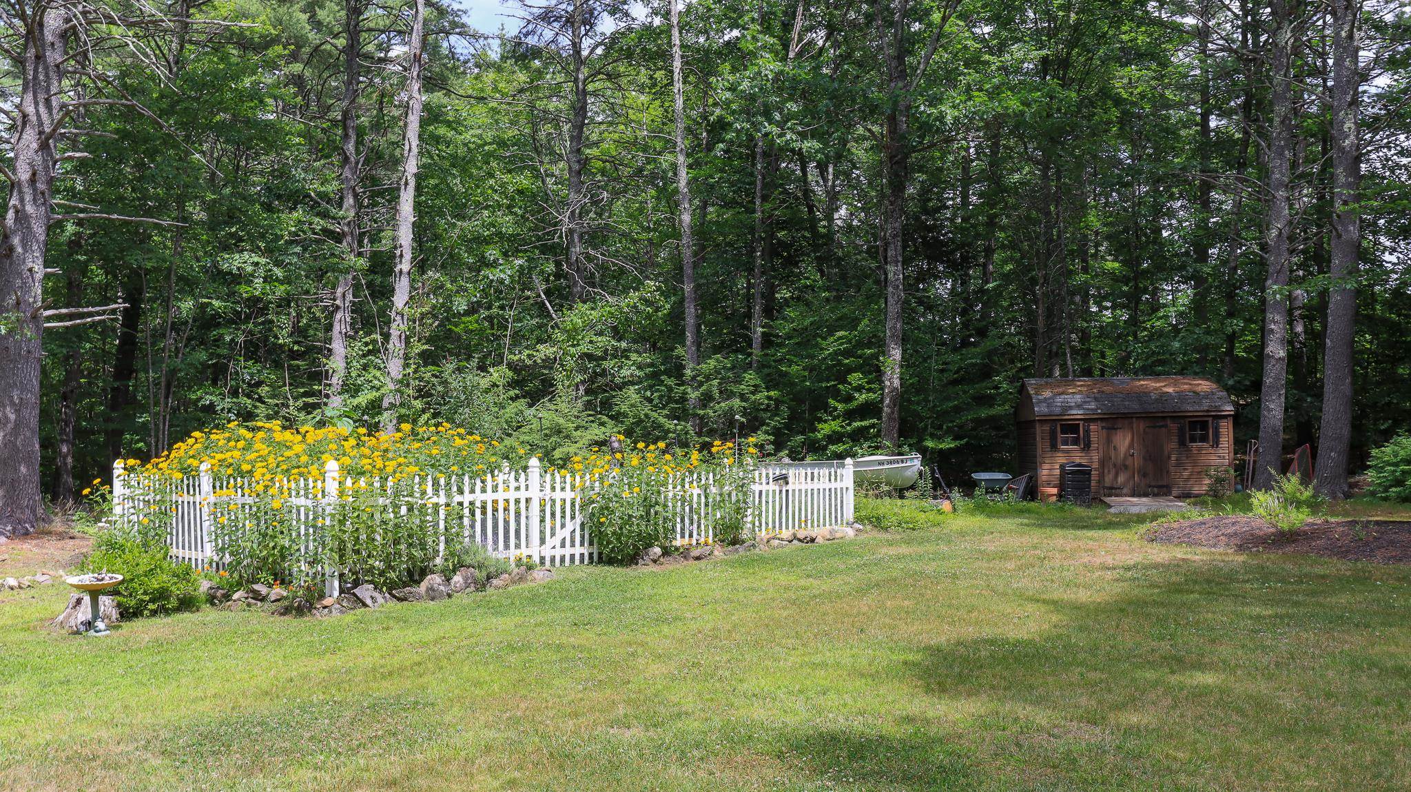 151 Mountain Road Nottingham, NH 03290 - Photo 37 of 40