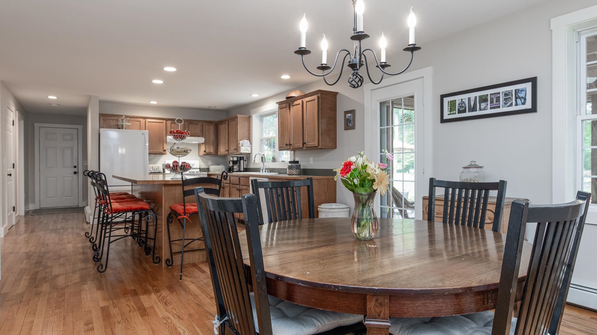 151 Mountain Road Nottingham, NH 03290 - Photo 5 of 40