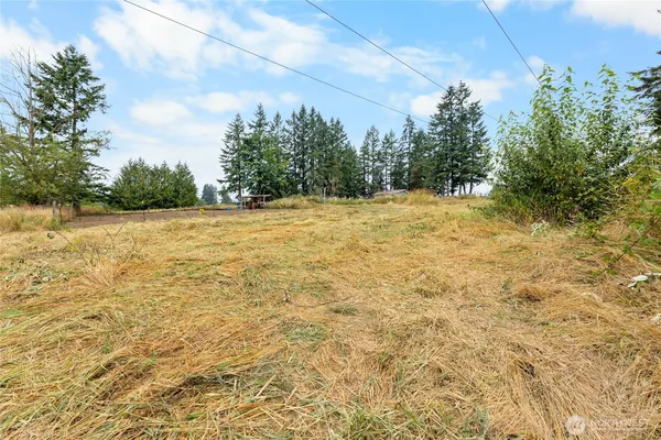 $370,000 | 23831 Southeast 384th Street, Enumclaw, WA 98022