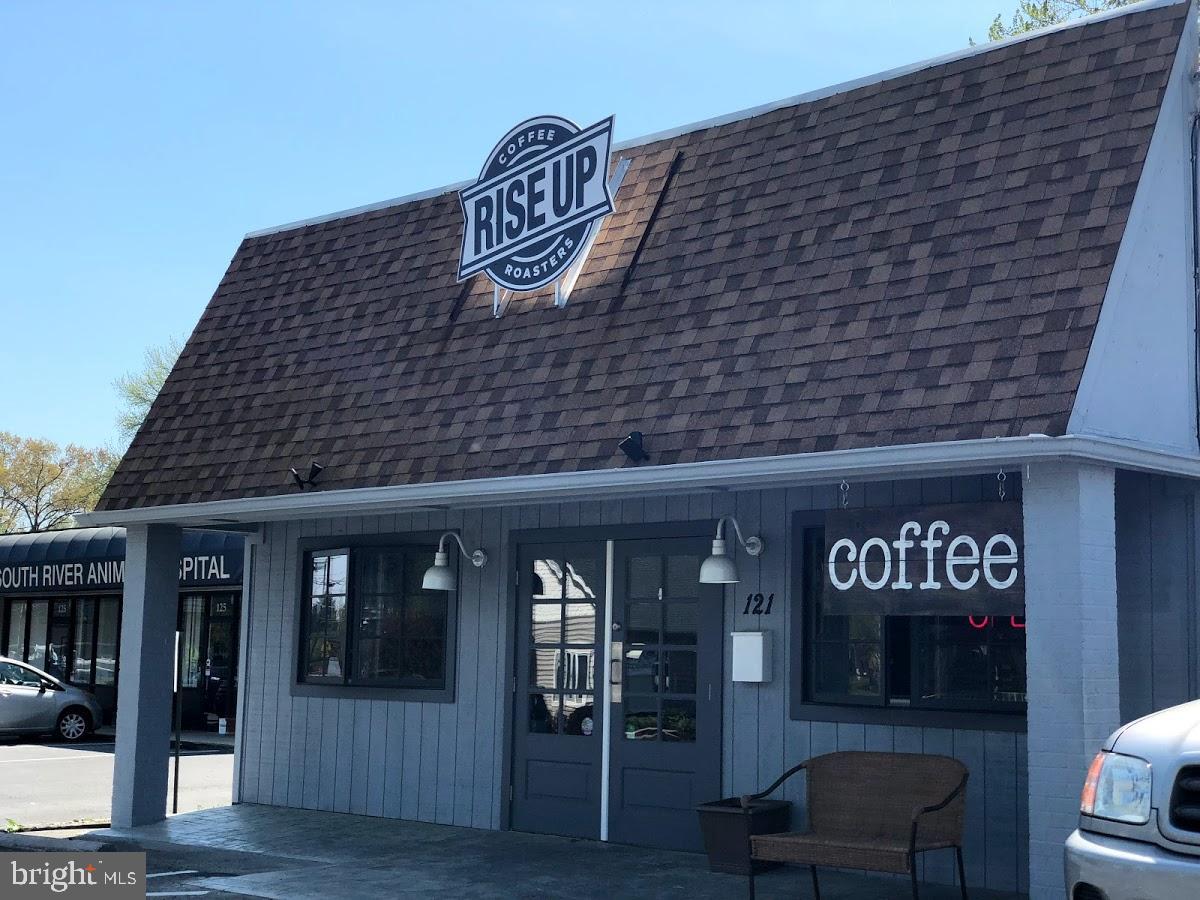 1703 Fairhill Drive Edgewater, MD 21037 - Photo 8 of 51