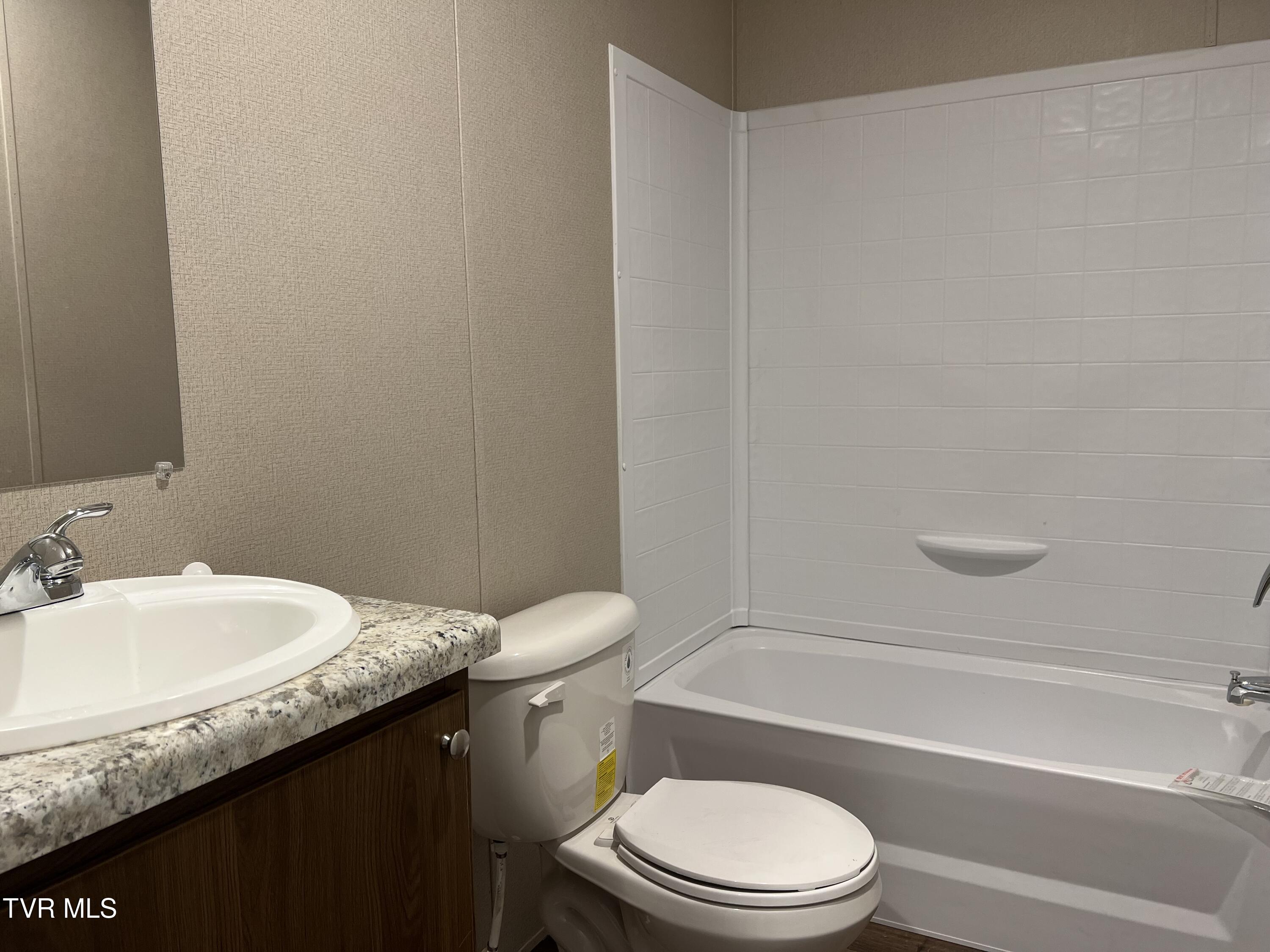 1408 Jayne Road Kingsport, TN 37660 - Photo 24 of 64 IMG_5955