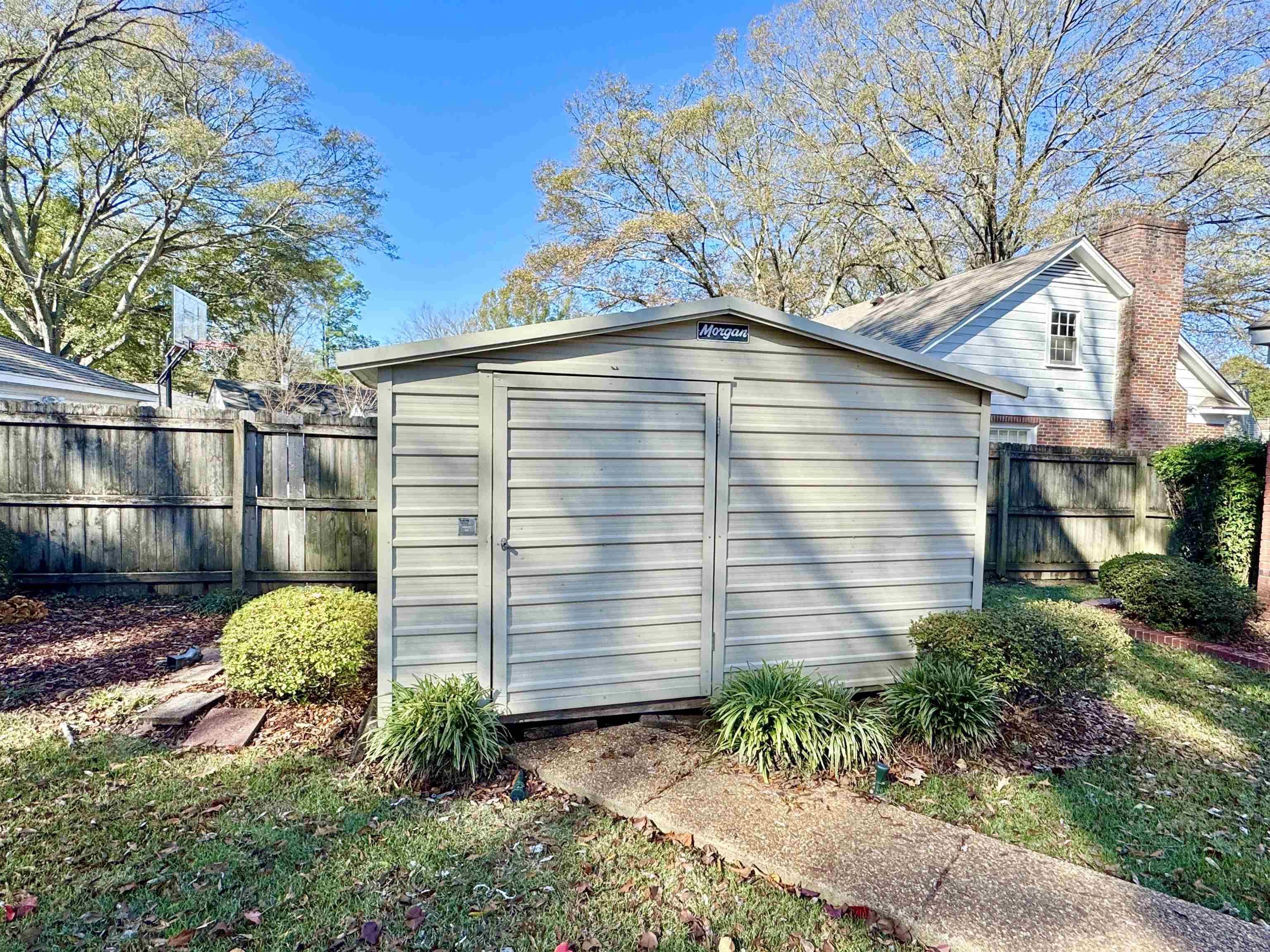 4417 Fair Meadow Road Memphis, TN 38117 - Photo 30 of 38 a view of a backyard