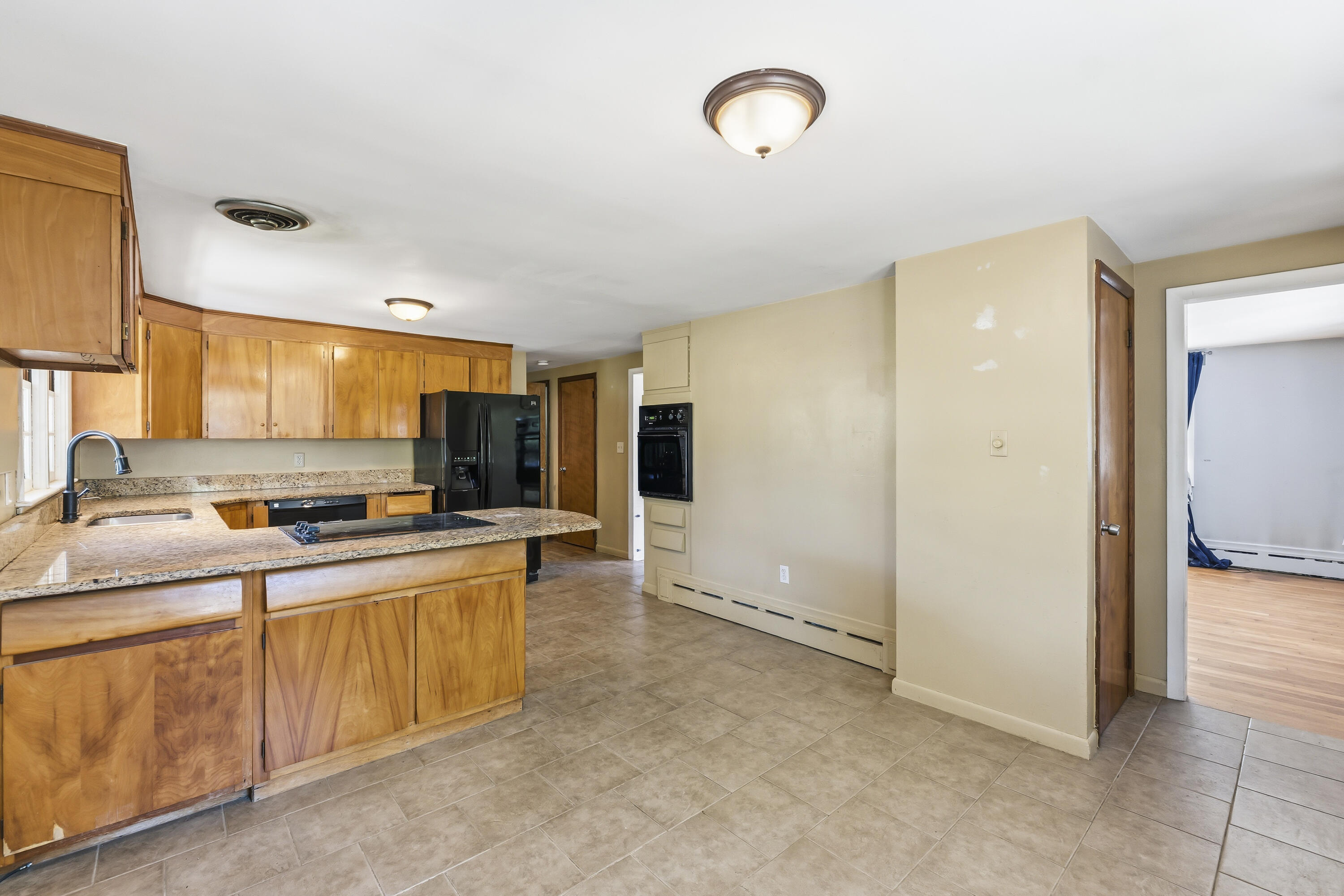 99 Scotland Bridge Road York, ME 03909 - Photo 12 of 49