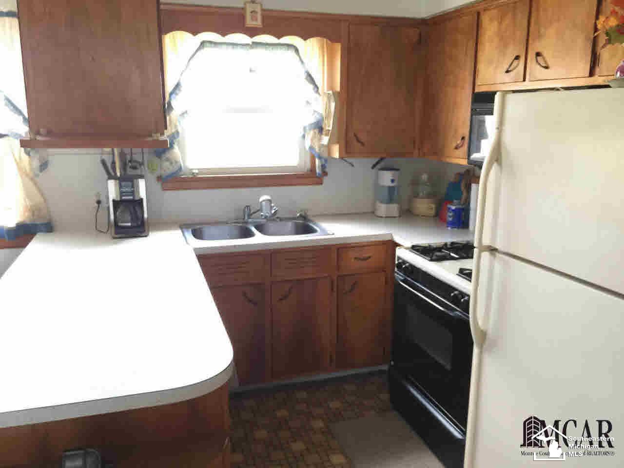 3765 Luna Pier Road Erie, MI 48133 - Photo 2 of 9 Gallery Image 2