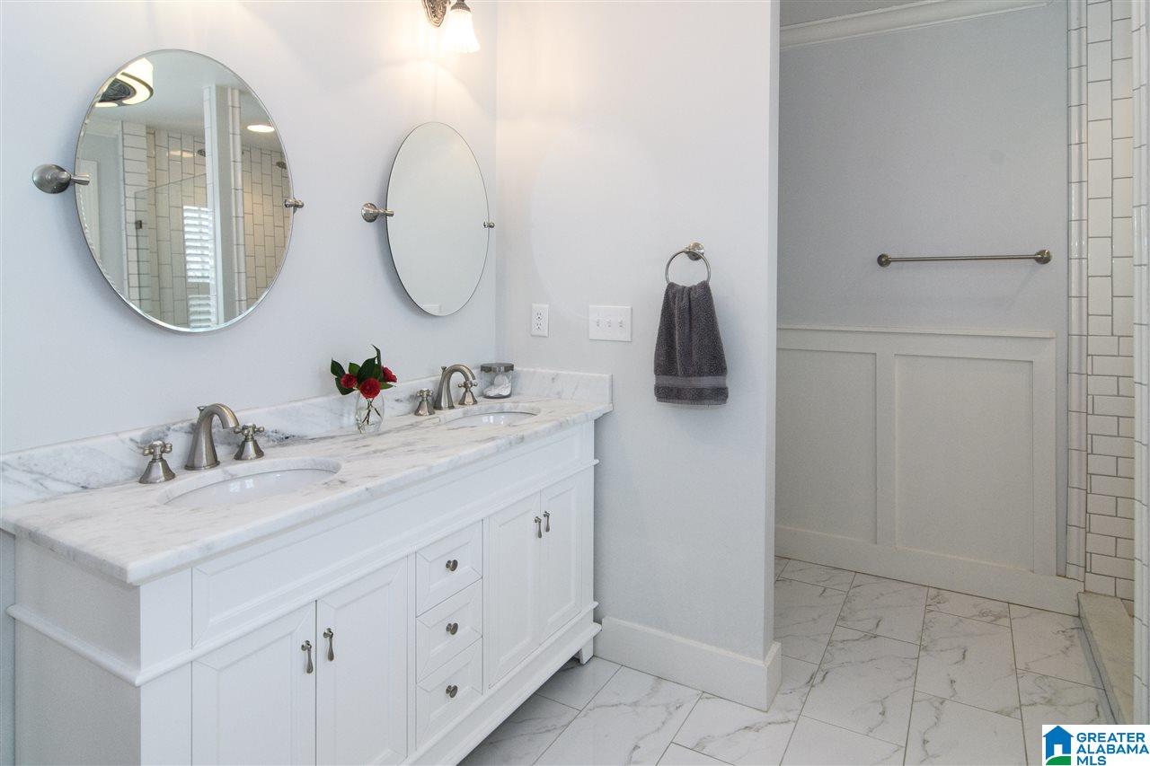 724 Linwood Road Birmingham, AL 35222 - Photo 27 of 38