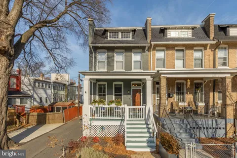 $929,000 | 10 Bryant Street Northeast, Washington, DC 20002