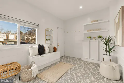 $929,000 | 10 Bryant Street Northeast, Washington, DC 20002