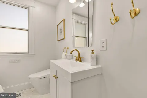 $929,000 | 10 Bryant Street Northeast, Washington, DC 20002