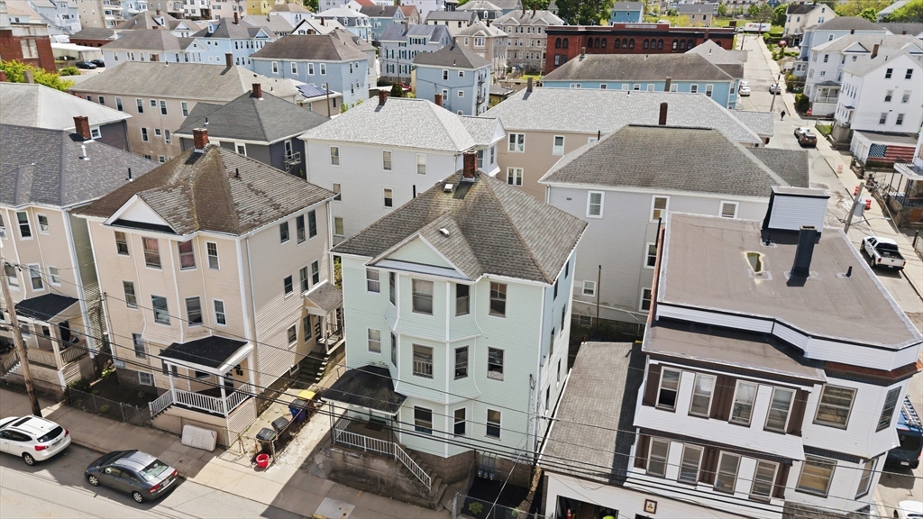 327 William Street Fall River, MA 02721 - Photo 2 of 41