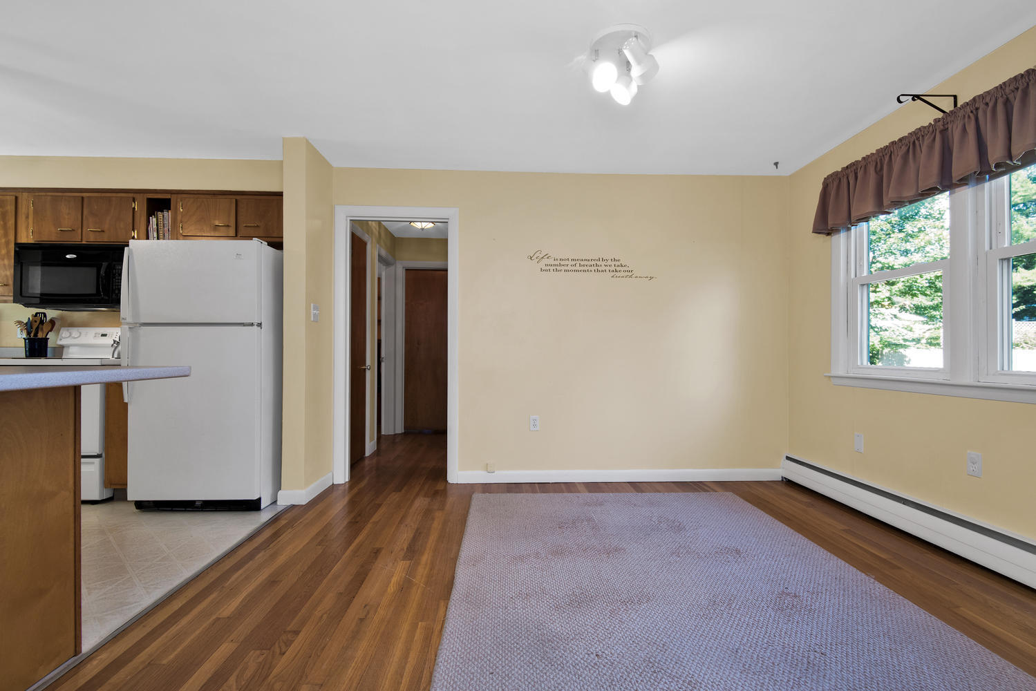 52 Summit Park Avenue Portland, ME 04103 - Photo 9 of 43 Dining room