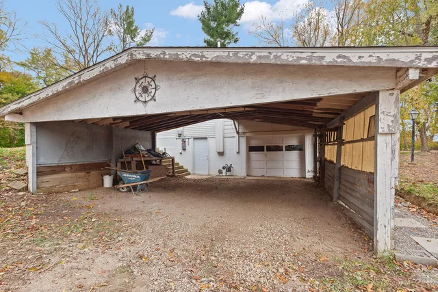 $215,000 | 4225 Treat Highway, Adrian, MI 49221