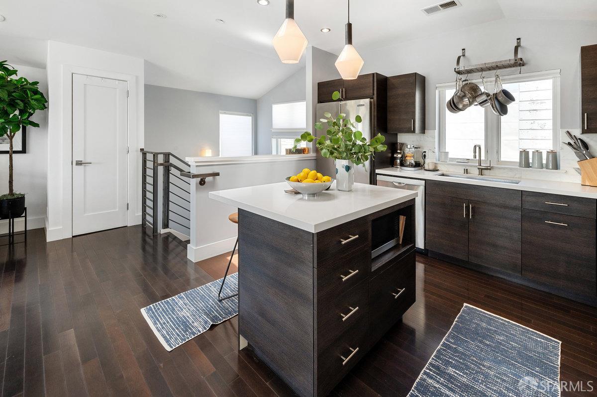 216 17th Avenue San Francisco, CA 94121 - Photo 20 of 84