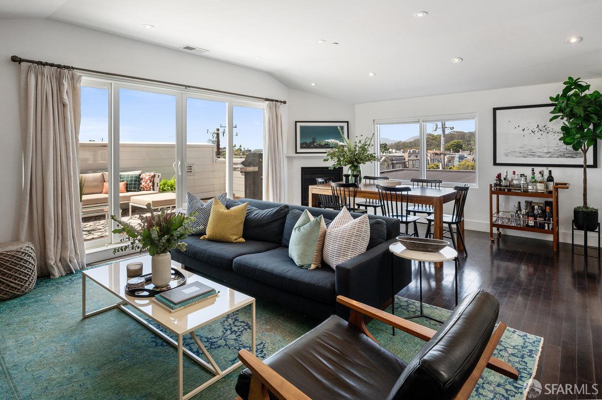 216 17th Avenue San Francisco, CA 94121 - Photo 3 of 84