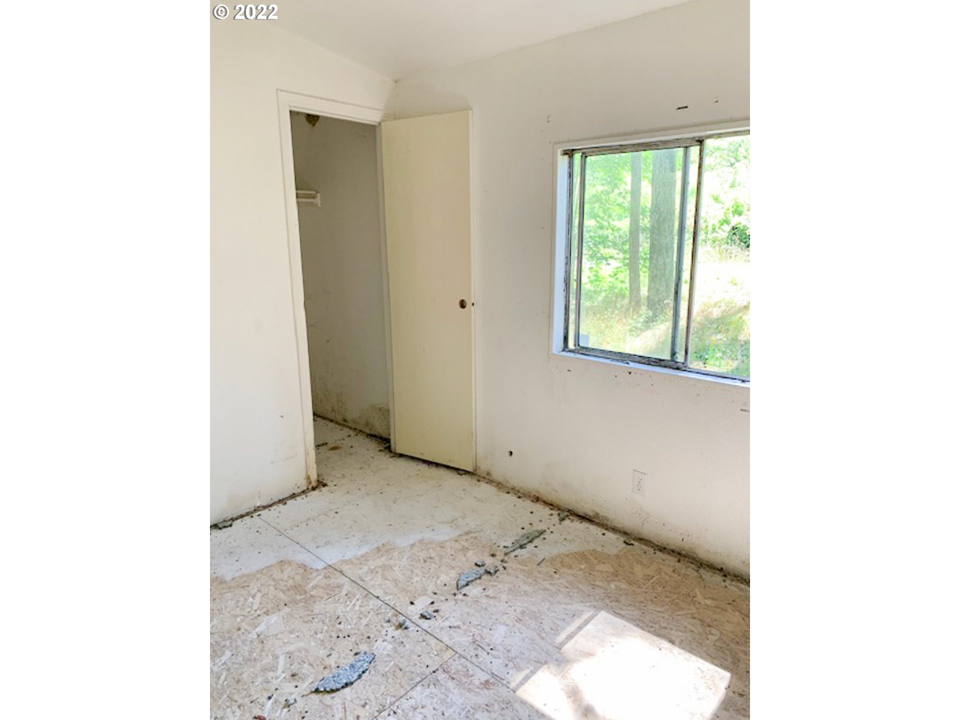 24049 Williams Road Monroe, OR 97456 - Photo 5 of 22 Gallery Image 5