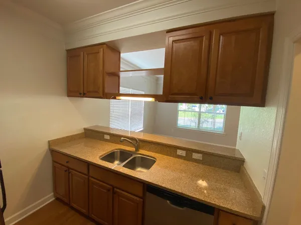 $1,495 | 1930 Honolulu Lane, Tallahassee, FL 32304