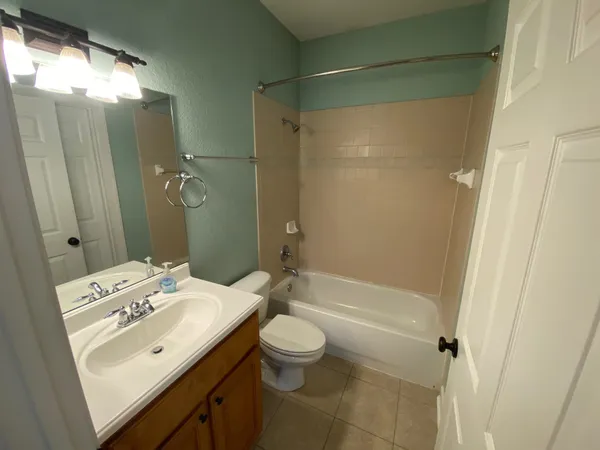 $1,495 | 1930 Honolulu Lane, Tallahassee, FL 32304