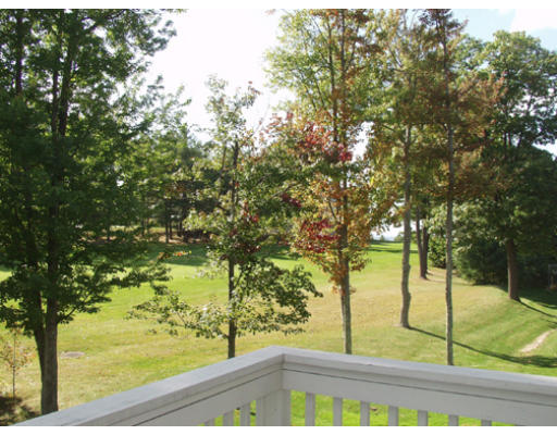 121 Hawthorne Village Road, Unit 354 Nashua, NH 03062 - Photo 10 of 10 Gallery Image 10