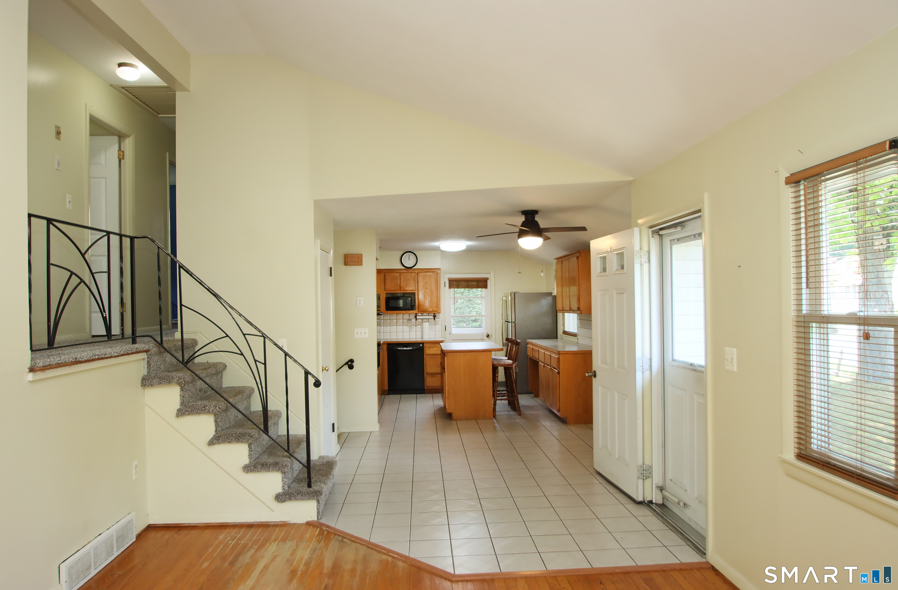 57 Grande Road East Hartford, CT 06118 - Photo 11 of 22